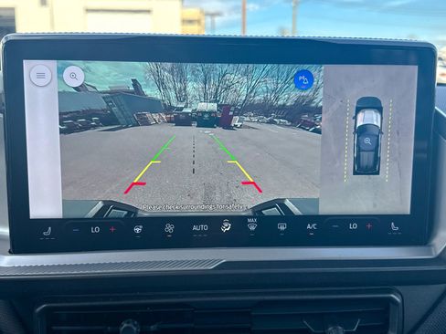 Used 2025 Ford Bronco Sport Badlands image 41