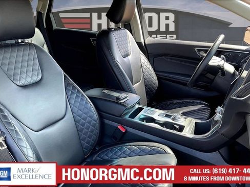 Used 2024 Ford Edge Titanium AWD/4WD image 33