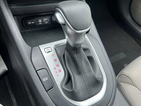 Used 2021 Kia Forte LXS FWD image 27