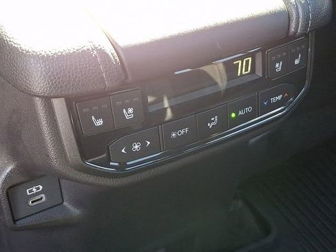 Used 2026 Toyota Grand Highlander MAX Limited image 15