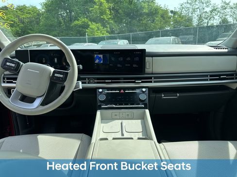 Used 2025 Hyundai Santa Fe SEL AWD/4WD image 16