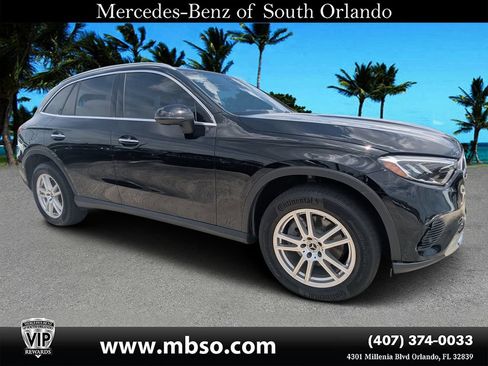 Used 2025 Mercedes-Benz GLC 300 4MATIC image 14