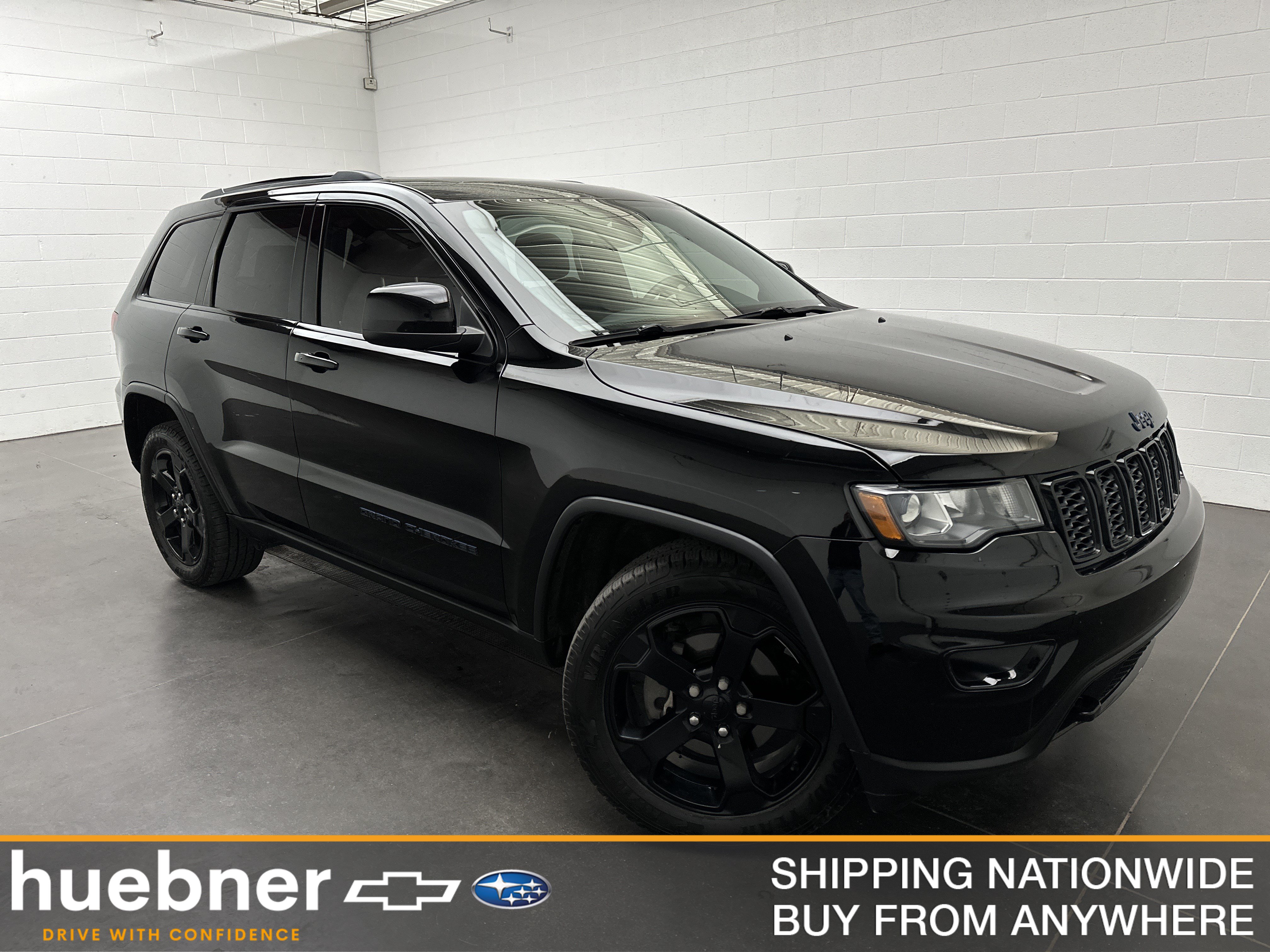 Used 2018 Jeep Grand Cherokee Laredo AWD/4WD image 1