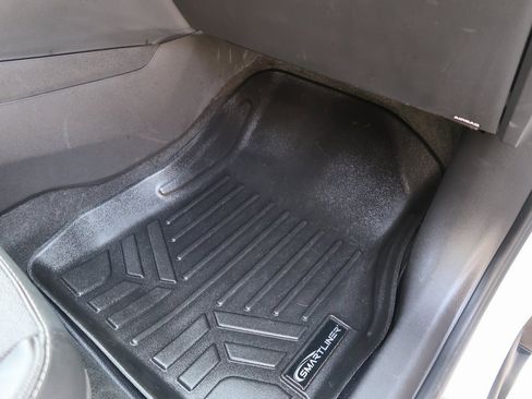 Certified 2022 Buick Encore GX Select image 38