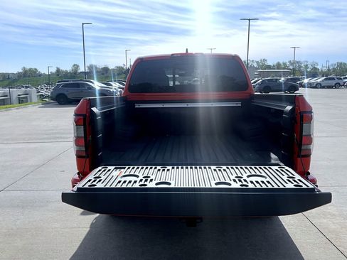 New 2025 Nissan Frontier PRO-4X w/ Pro Premium Package image 10