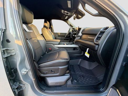 New 2026 RAM 3500 Laramie AWD/4WD image 14