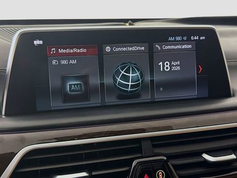 Used 2019 BMW 750i xDrive w/ Executive Package AWD/4WD image 15