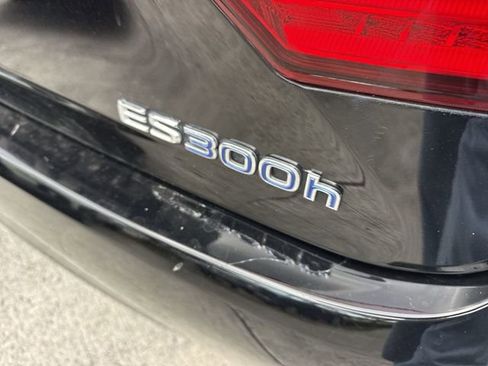 Used 2013 Lexus ES 300h w/ Luxury Pkg FWD image 25