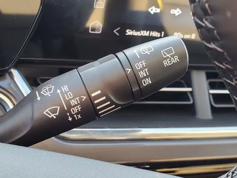 New 2026 Chevrolet Trax ACTIV w/ Sunroof Package image 16