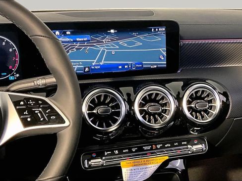 New 2026 Mercedes-Benz CLA 250 4MATIC image 8