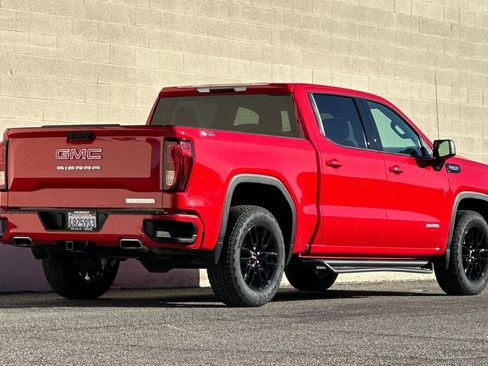 Certified 2022 GMC Sierra 1500 Elevation w/ X31 Off-Road Package image 4