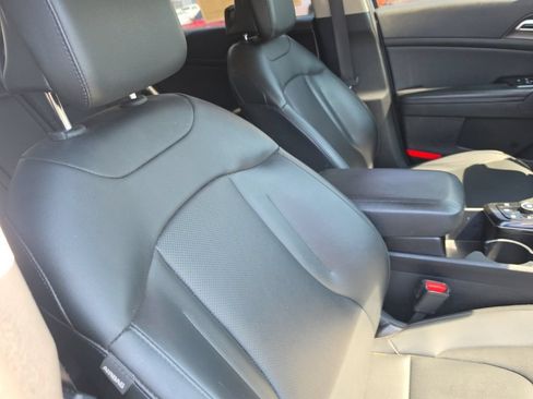 Used 2023 Kia Sportage EX FWD image 32