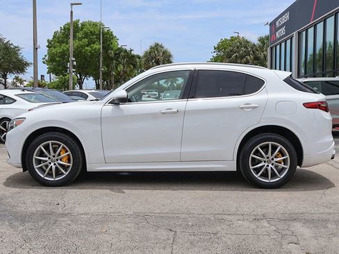 Used 2021 Alfa Romeo Stelvio Ti w/ Premium Package AWD/4WD image 18