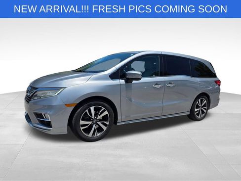 Used 2019 Honda Odyssey Elite image 2