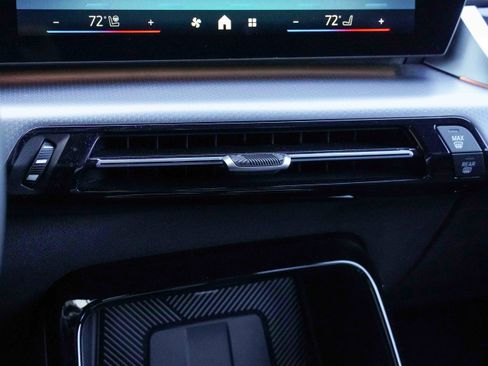 Certified 2025 BMW X1 M35i image 29