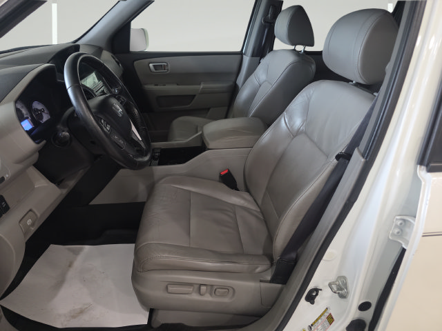 Used 2011 Honda Pilot Touring image 12