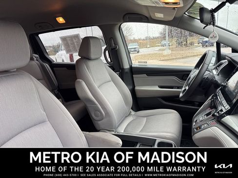 Used 2019 Honda Odyssey EX image 39
