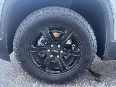 Used 2023 GMC Acadia AT4 w/ Preferred Package image 14