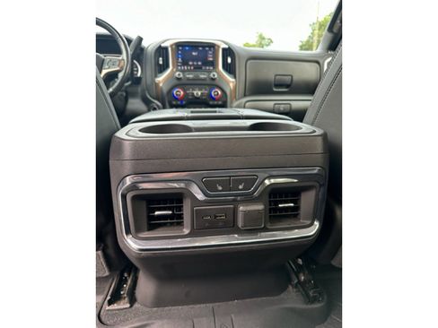 Used 2021 Chevrolet Silverado 1500 High Country w/ Technology Package image 14