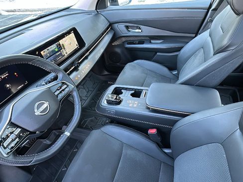 Certified 2024 Nissan Ariya AWD image 22