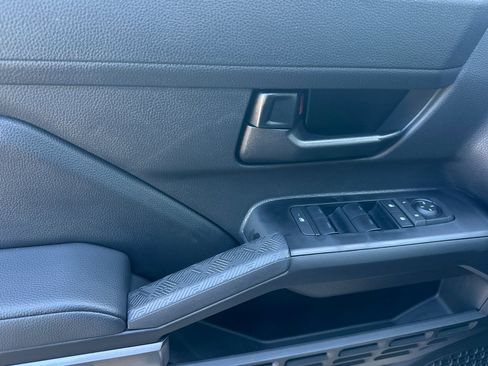 New 2025 Toyota Tacoma SR5 image 11