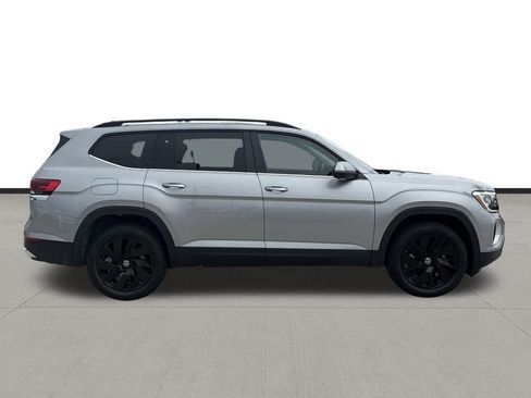 New 2026 Volkswagen Atlas SE FWD image 4