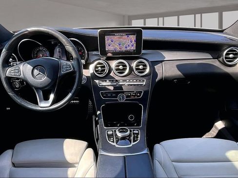 Used 2018 Mercedes-Benz C 300 4MATIC Sedan image 16