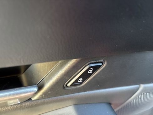 Used 2023 MAZDA CX-30 AWD 2.5 S w/ Select Package image 19