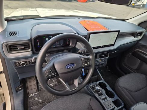 Used 2025 Ford Maverick XL FWD image 6