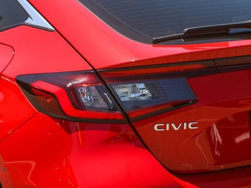 Used 2023 Honda Civic Sport Touring image 11