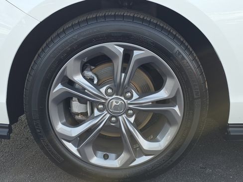 Used 2024 Honda Accord EX image 25