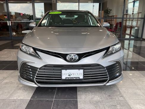 Used 2024 Toyota Camry LE FWD image 2