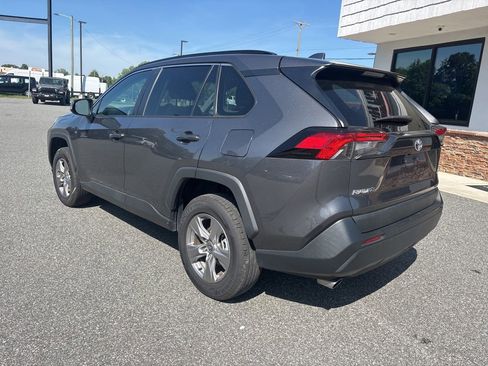 Used 2023 Toyota RAV4 XLE w/ Convenience Package FWD image 6