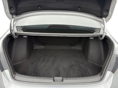 Certified 2024 Honda Civic EX image 17