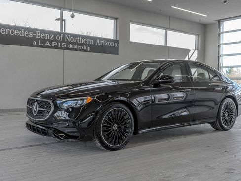 New 2026 Mercedes-Benz E 450 4MATIC Sedan image 3