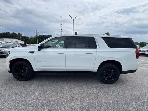 Used 2022 GMC Yukon XL SLE w/ Max Trailering Package RWD image 6