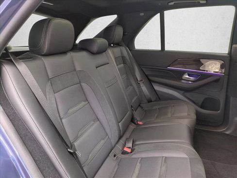 Used 2024 Mercedes-Benz GLE 53 AMG 4MATIC image 24