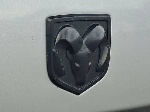 Used 2019 RAM 1500 Warlock AWD/4WD image 30