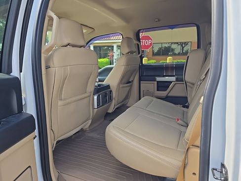 Used 2016 Ford F150 Lariat w/ Equipment Group 501A Mid RWD image 4
