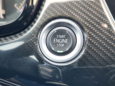 Used 2021 Cadillac XT6 Sport image 21