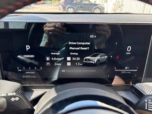 Certified 2025 Nissan Kicks SR AWD/4WD image 15