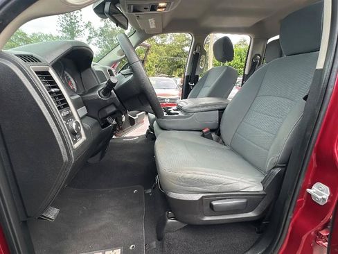 Used 2015 RAM 1500 Express AWD/4WD image 22