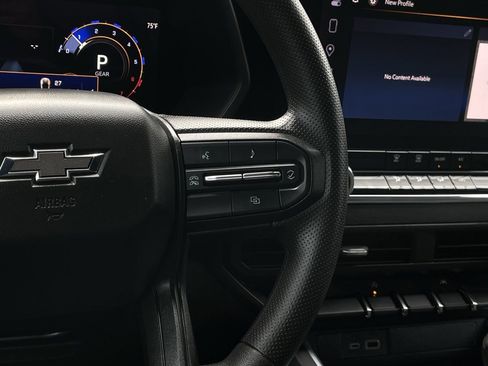 Used 2024 Chevrolet Colorado Trail Boss w/ Technology Package image 14