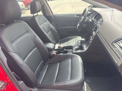 Used 2017 Volkswagen Golf Alltrack S AWD/4WD image 18