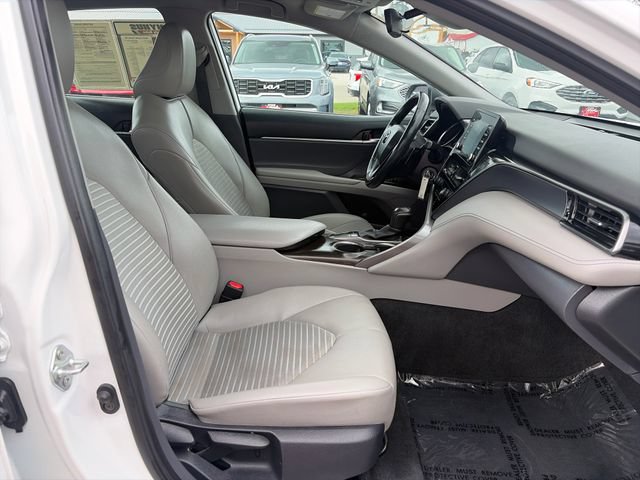 Used 2023 Toyota Camry SE FWD image 22
