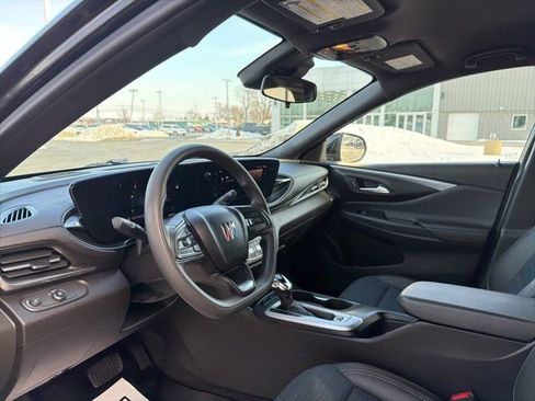 Used 2024 Buick Envista Preferred image 14