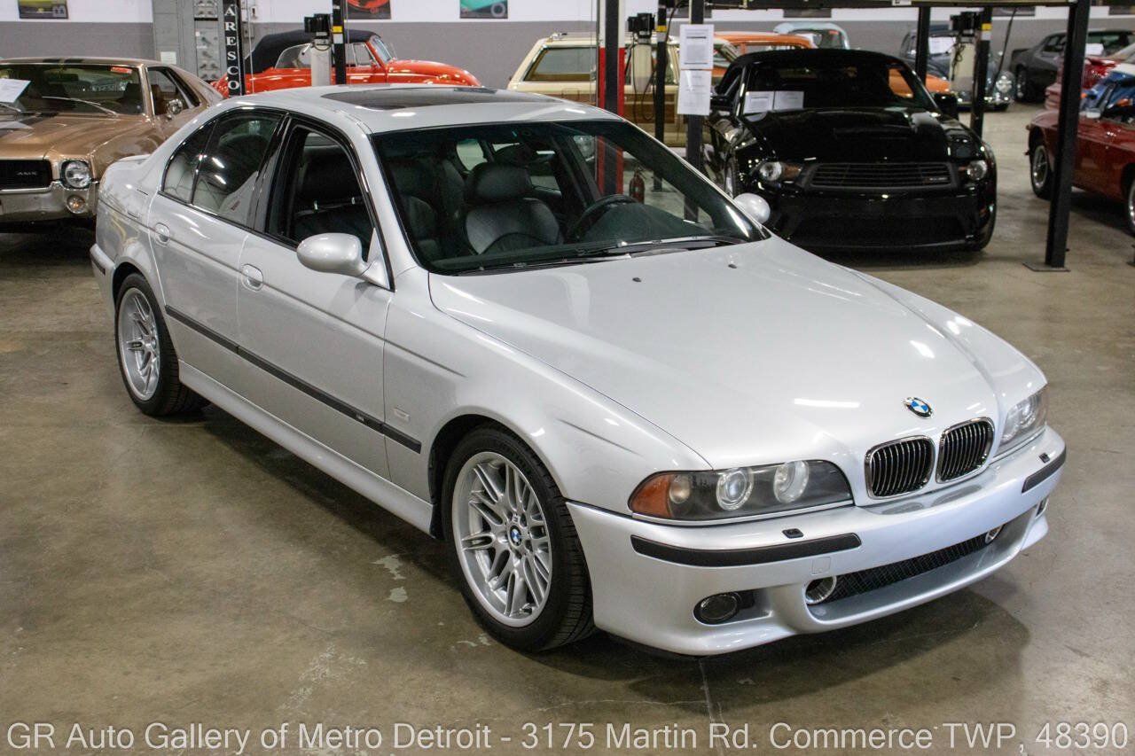 Used 2003 BMW M5 RWD image 9