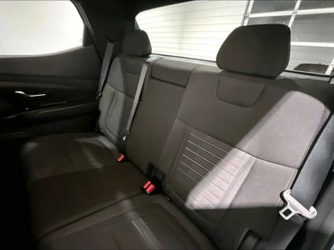 Used 2022 Hyundai Santa Cruz SEL w/ Cargo Package image 24