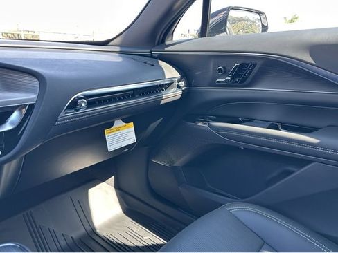 New 2026 Cadillac Lyriq Luxury w/ LPO, Floor Liner Package AWD/4WD image 8
