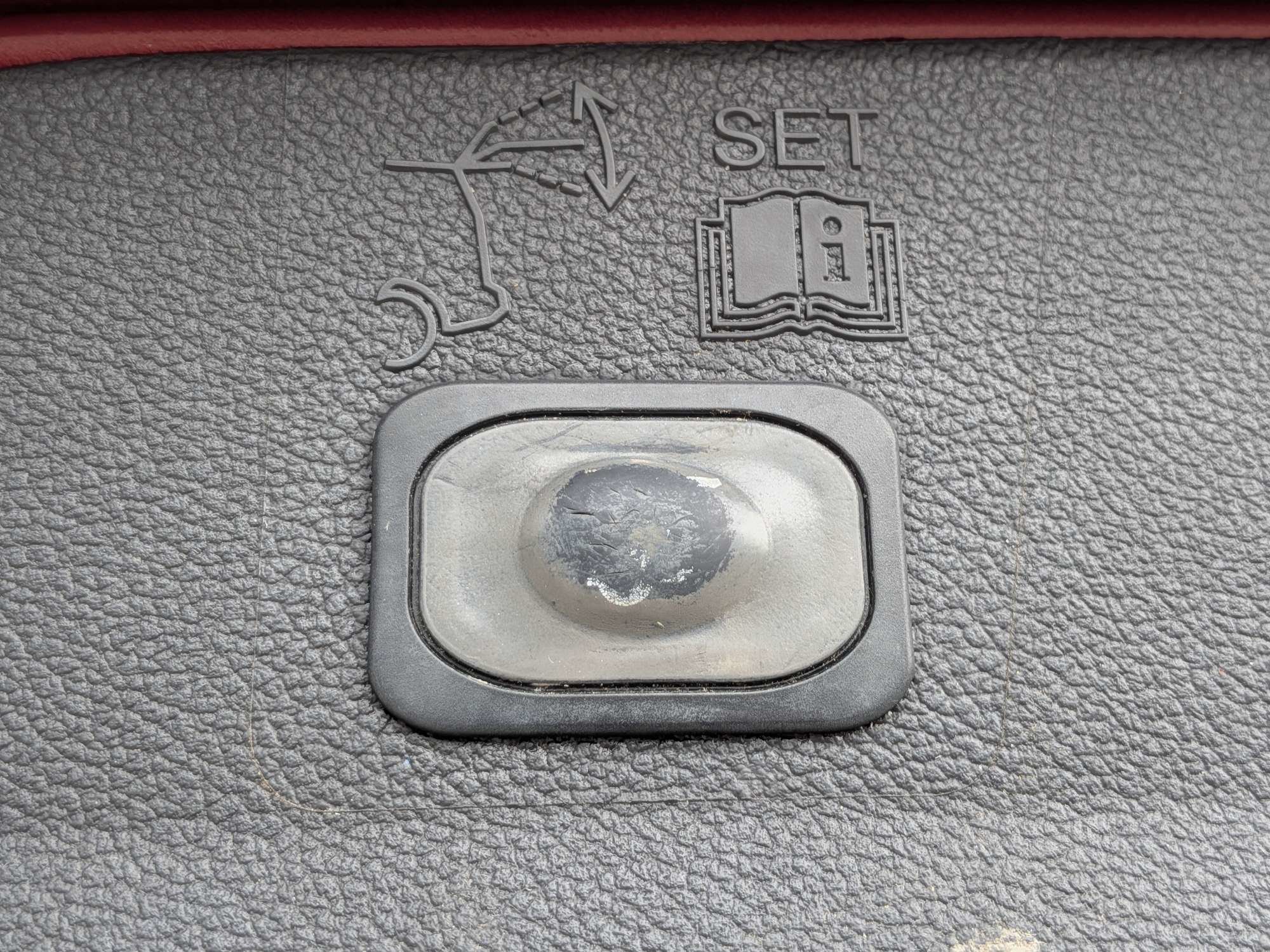 Used 2019 Ford Escape SEL FWD image 14